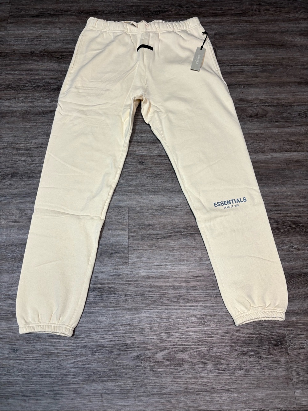 Ss21 fear of god essentials Creme pant